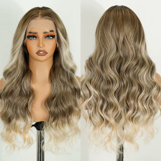 Perruque Ayel Lace Front wig naturelle bouclée longue durée, sans colle.